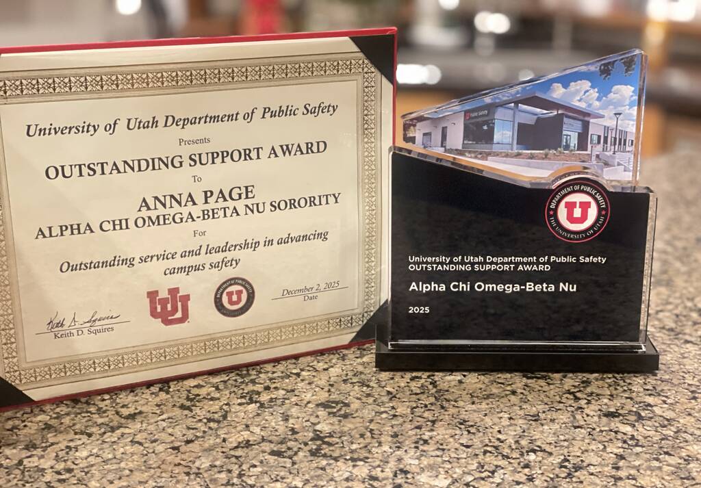 Anna Page VP of Philanthropy for Alpha Chi Omega receives University of Utah 2025 Outstanding Support Award 1 64225f02 9e1f 41c4 beb3 4fa070509f5c